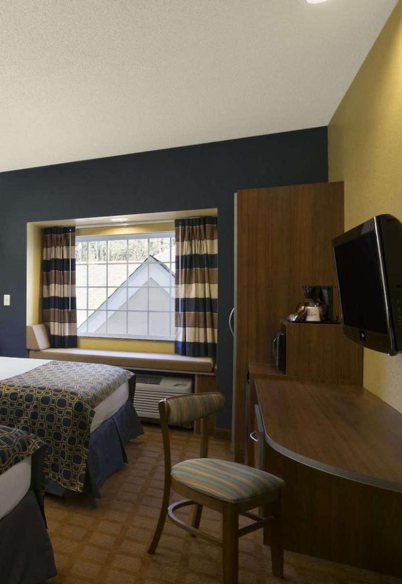 Quality Inn & Suites Washington Exteriör bild